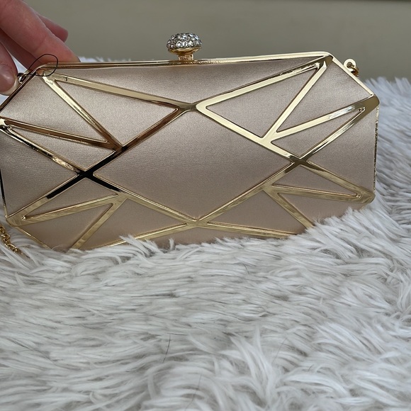 INC International Concepts ~ Alea Geometric Clutch ~ Ivory/Gold ~ NW/OT! - Picture 7 of 10